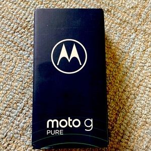 Motorola g pure phone and 6 months service included